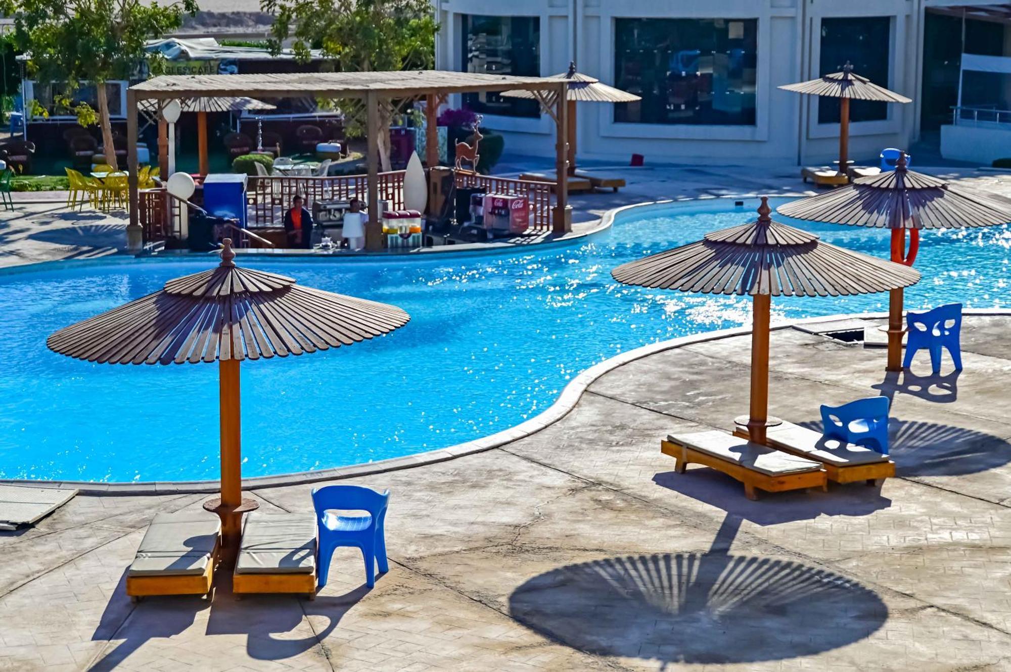 New Eagles Aqua Park הורגהדה